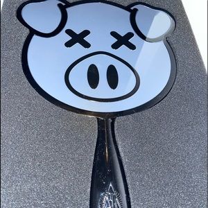 Black Pig Mirror